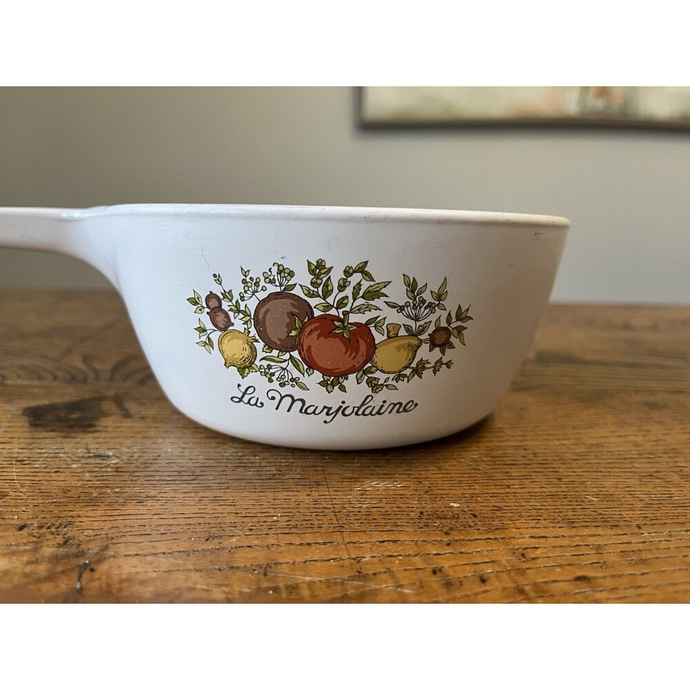 CorningWare Spice of Life LE MARJOLAINE P-82-B Sauce Pan 1.5 Pint VTG 70's